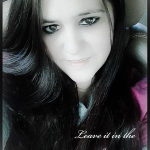 Meet your Posher, Loretta